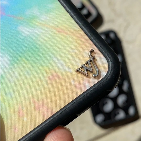 3 Wildflower cases - Picture 8 of 8